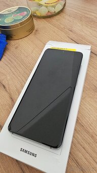 Samsung Galaxy S20 - 8