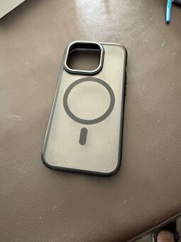 iPhone 15 pro 256 GB - 8