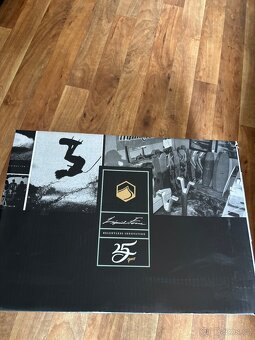 Prodám wakeboard a vázáni - 8
