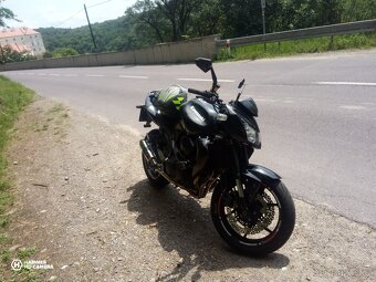 Kavasaki Z 750 r.v 2010 - 8