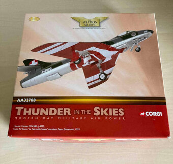 Modely letadel CORGI 1/72 - 8