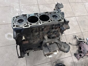 Náhradní díly motor 1.9JTD 110kw - 8