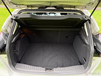 2017 Ford Focus TITANIUM po rozvodech - 8