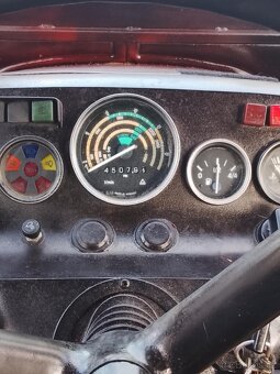Traktor Zetor 6211 - 8