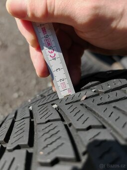 Zimní pneu 215/55/16 - 8