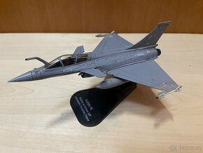 Kovové modely letadel -Italeri (1:100) - 8