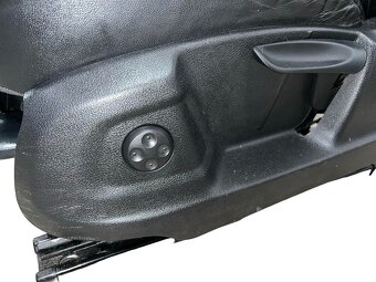 S-Line sedačky černá kůže Audi Q5 8R S-Line r.v. 2010 - 8