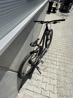 Giant trance 29 - 8