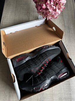 Nike Air Max 95 - 8
