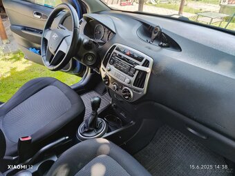 Hyundai i20 - 8