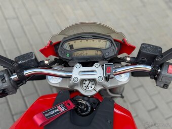 DUCATI Monster 696 - 8