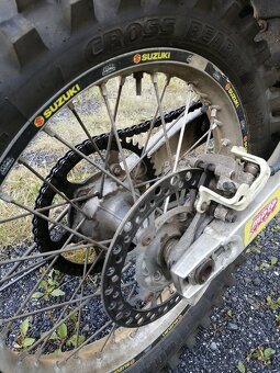 Suzuki rmz 450 - 8