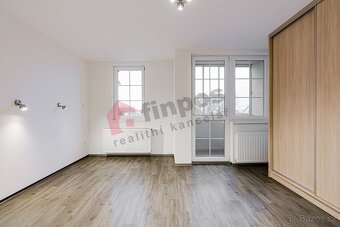 Prodej RD 4+1/4Lodžie+garaž 149m2, pozemek 408m2, Býkev u Mě - 8