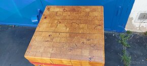 Řeznický špalek - 8