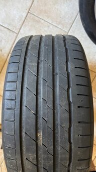 Kola audi R18 255/35 - 8