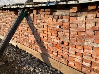 Očíštěné plné cihly - 8