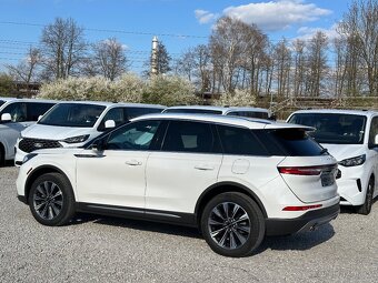 Lincoln CORSAIR AWD 2022 2,0 Benzín 253k 1.Majitel - 8