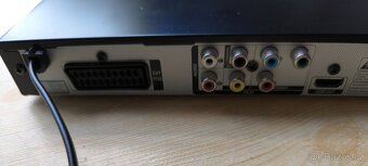Pěkný DVD Přehrávač SAMSUNG DVD-D530 + Dálkové ovládání. - 8