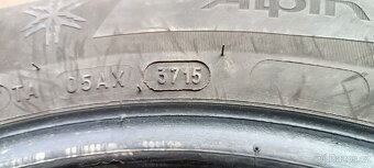 Pneu 195/65R15 zimní - 8