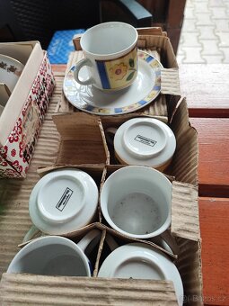 Porcelán a sklo - 8