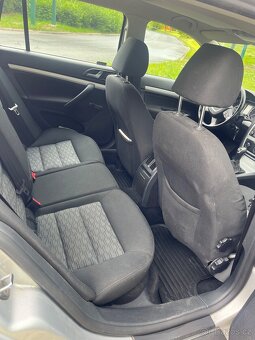 Škoda Octavia II 1.6 TDI - 8