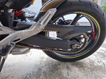 Honda Hornet 600 - 8