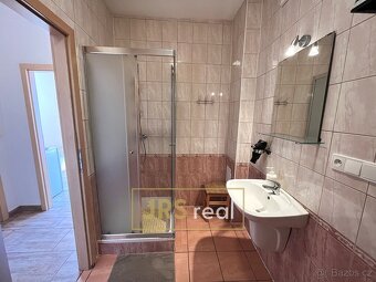 Prodej penzionu s CP 250 m²  v Bořeticích na  Kraví hoře - 8