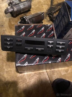 Mix dílu na bmw e46 touring - 8