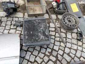 Volvo 240,440,740,940 díly - 8