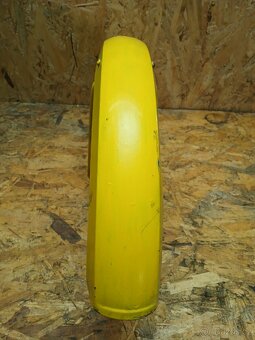 Babetta 207 přední blatník - 8