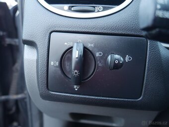 Ford Focus 2.0 i , 107 kW LPG + benzín, 2009 - 8