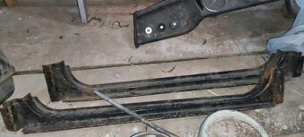 Prodám díly na Trabant - 8