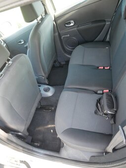 Renault Clio Grandtour 1.2 76kw 2012 - 8
