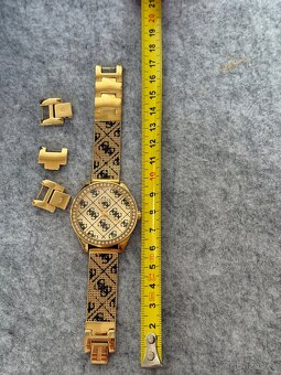 Zlaté hodinky guess - 8