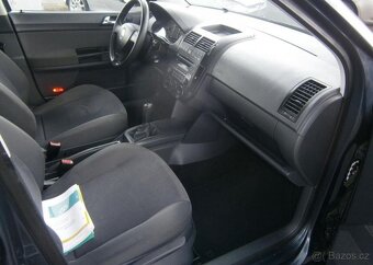 Volkswagen Polo 1.4i klima,serviska benzín manuál 59 kw - 8