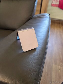 Samsung Flip 5 - 8