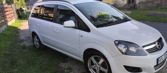 Opel Zafira - 8