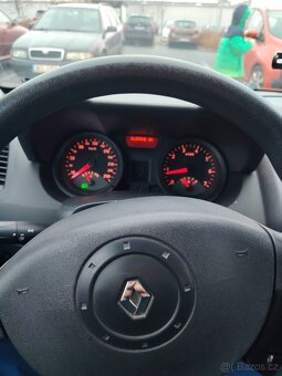 Renault Megane 2 - 8