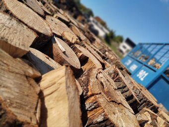 Štípané palivové dřevo - 8