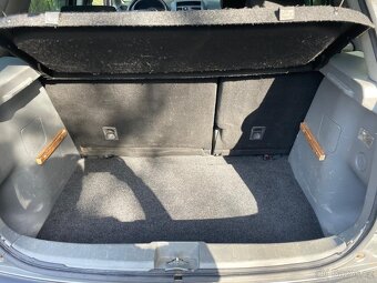 Suzuki SX4, 1.6 benzín - 8