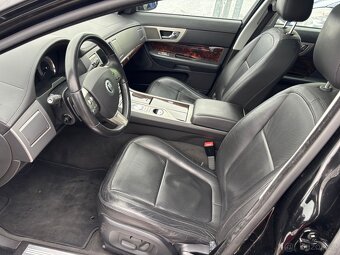 Jaguar XF S 68 000km - 8
