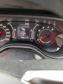 Fiat Tipo combi 1,4 95 k Plus 2018 - 8