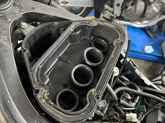 Yamaha r6 - 8