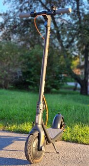 Ninebot F30 - 8