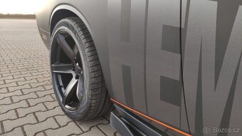 Alu kola 20 vhodné na Dodge Challenger SUPRA 5x115 - 8