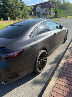 Mercedes E53amg coupe Black Edition - 8