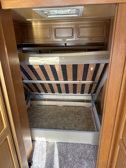 Karavan Fendt Diamant - Doklady - 8