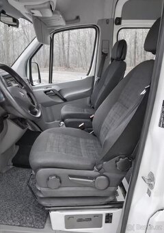 Mercedes-Benz Sprinter - 8