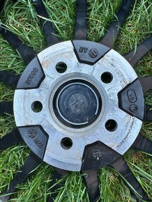 2FORGE ZF1 7,5x17 5x100 ET10 GLOSS BLACK 76 alu kola - 8