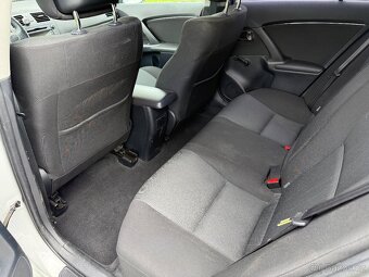 Toyota Avensis III. Kombi 1,6i 97kW - 8